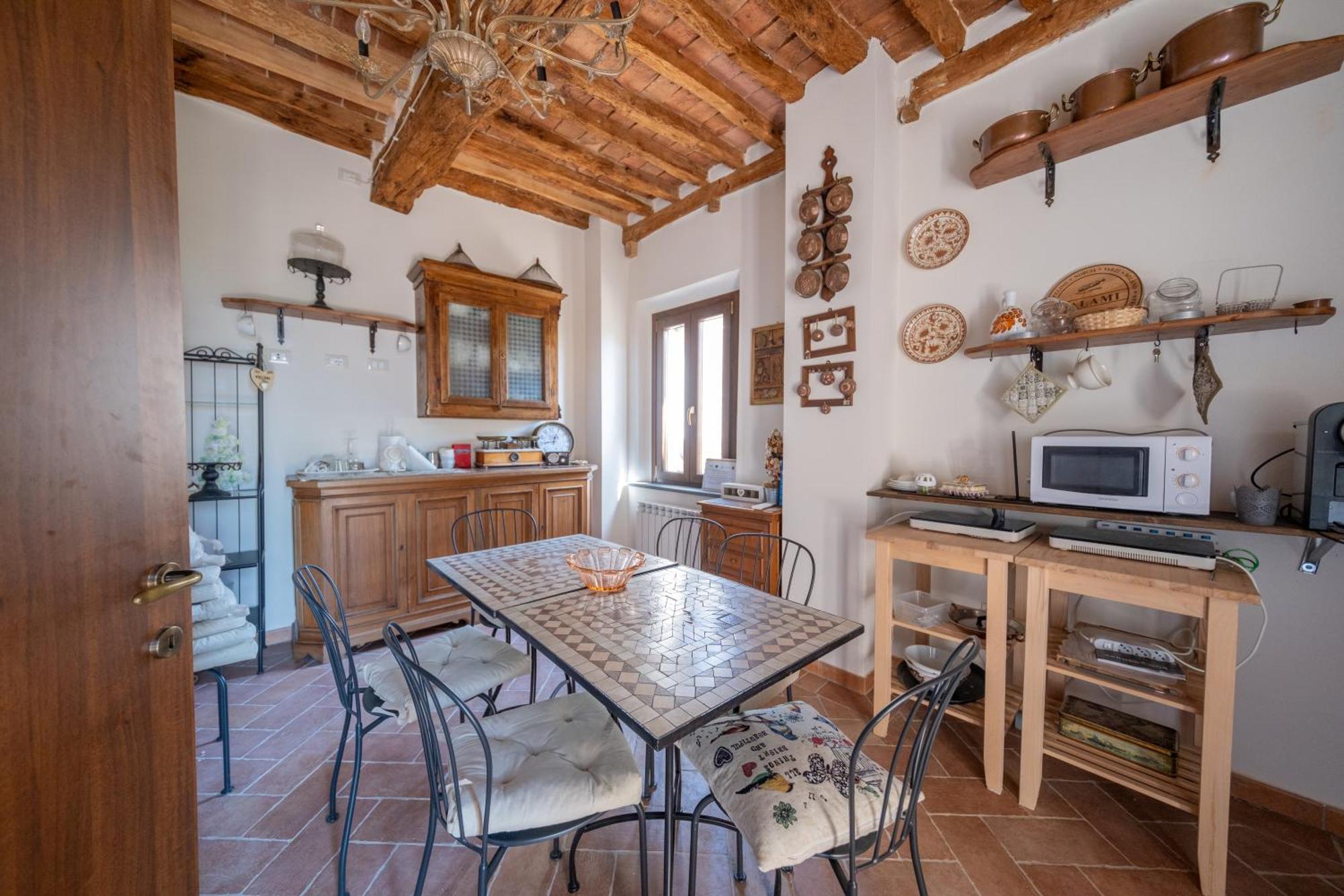 Hotel Il Leoncino Palaia Esterno foto