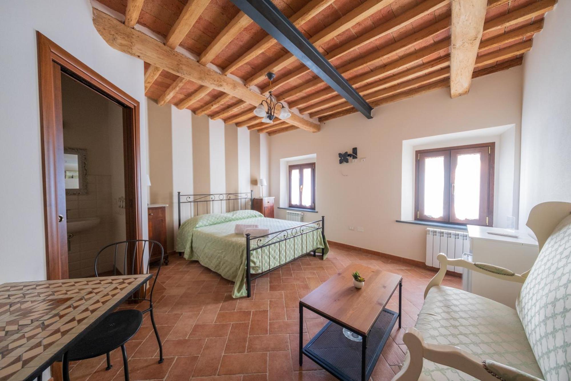 Hotel Il Leoncino Palaia Esterno foto